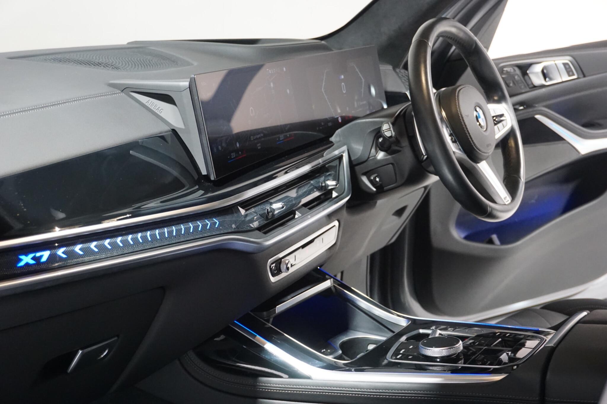 BMW X7 3.0 40d MHT M Sport SUV 5dr Diesel Hybrid Auto xDrive Euro 6 (s/s) (352 ps)